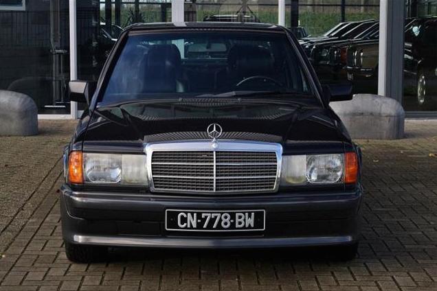 steekpenningen Pebish dictator Mercedes-Benz 190E 2.5 16V 1988 - thecoolcars.nl
