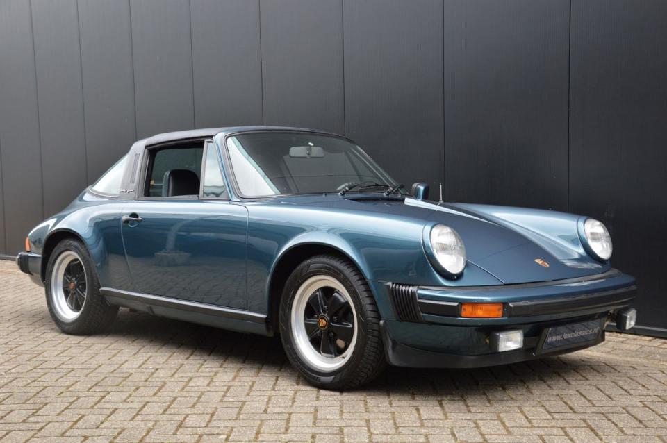 Consignatie oldtimer of youngtimerPorsche 911 3.0 SC Targa - thecoolcars.nl